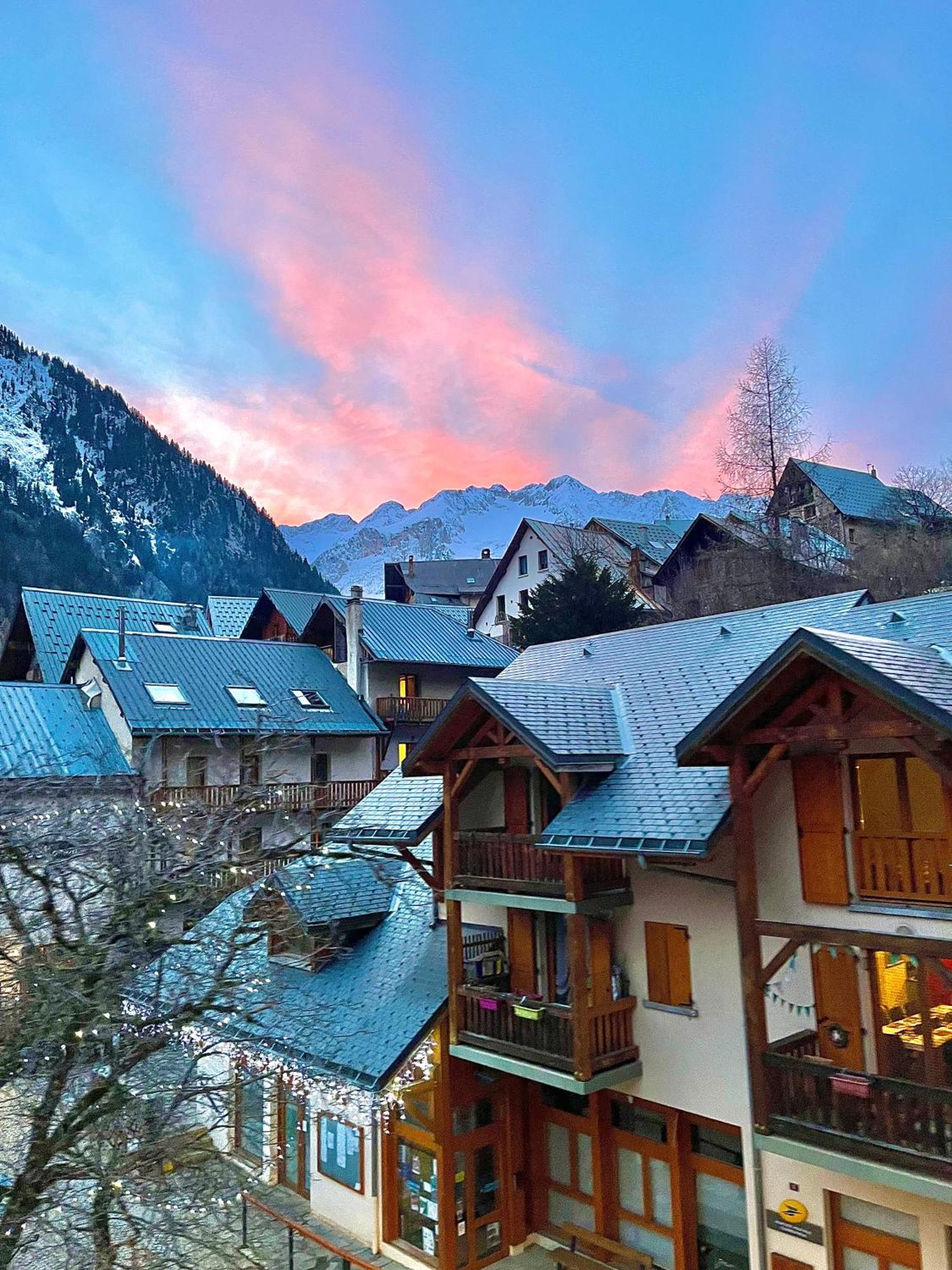 La Petite Cascade, Venosc - Les 2 Alpes Apartment Екстериор снимка
